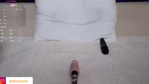 PattiWhite online show from December 3, 3:13 pm