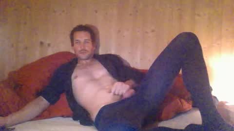 paueriwan online show from November 27, 10:39 pm