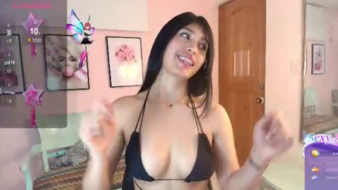 Pau online show from July 28, 7:39 pm