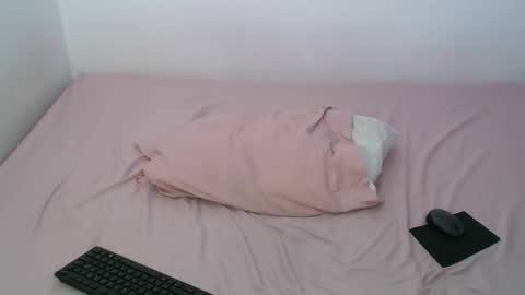   online show from October 26, 2:12 am