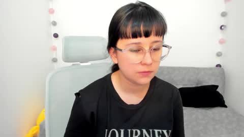 PAU online show from October 29, 12:45 am