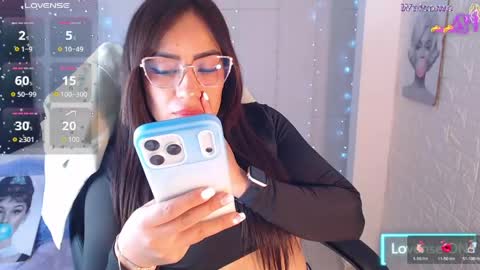 paulina online show from May 26, 4:02 pm