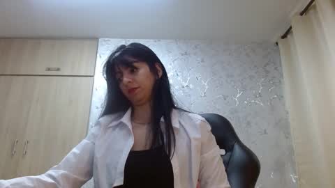 Paulina Rubio online show from January 6, 7:29 pm