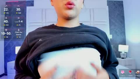 Paulina  online show from April 20, 12:30 pm