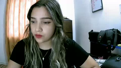 paulina_x_x online show from June 14, 10:56 pm