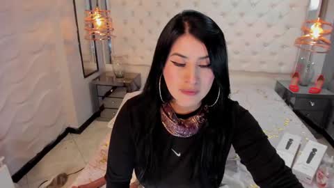 paulinabelen21 online show from February 27, 6:13 am