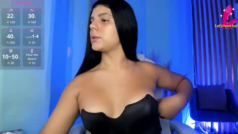 Paulina Belle online show from December 16, 12:33 pm