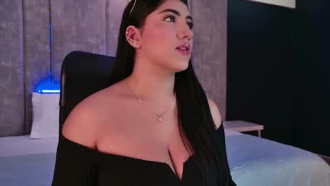 Paulina online show from November 6, 12:30 pm