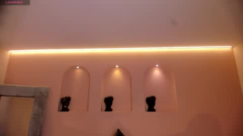 Paulina Santos  online show from December 4, 7:46 pm