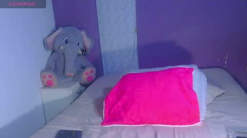 paulina online show from May 6, 6:58 pm