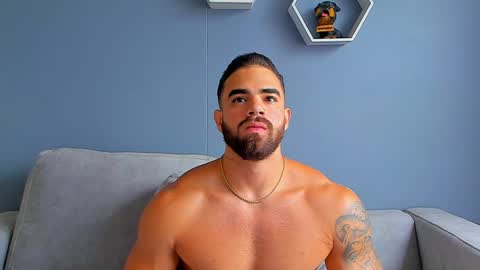 Paul Phoenix online show from February 4, 8:38 pm