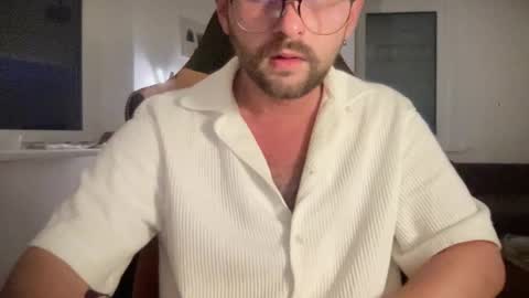 love bush online show from June 4, 7:42 pm