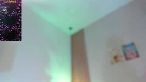Snapshot of pawggirl18 chatting on October 20, 5:51 pm Dani online show from October 20, 5:51 pm