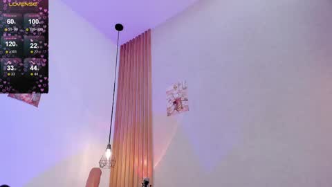 Snapshot of pawggirl18 chatting on March 10, 7:40 pm Dani online show from March 10, 7:40 pm