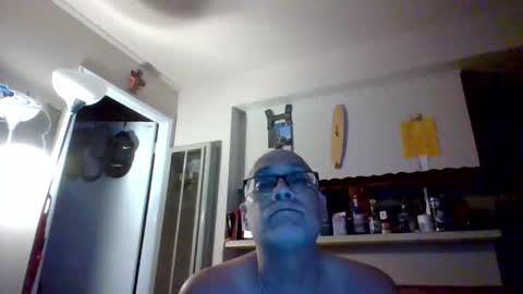 pawgkiller online show from June 5, 3:24 am