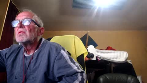 pc8474408 online show from June 14, 12:51 pm