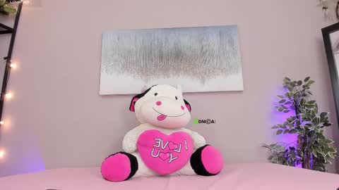 Briana online show from October 13, 2:08 pm