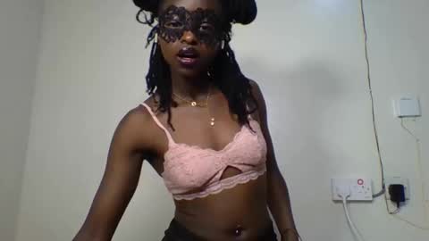 peachy_ebony online show from November 8, 1:30 am