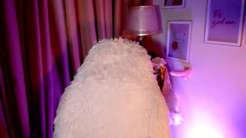 Angel Creamdensada online show from May 20, 3:14 am