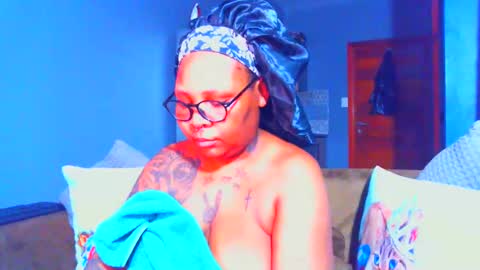 Pearl online show from March 10, 7:18 pm