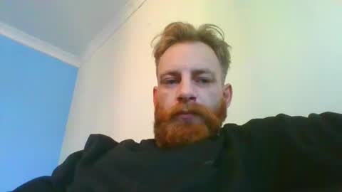 Snapshot of pedro199994 chatting on December 31, 10:15 am Ginger Dick online show from December 31, 10:15 am