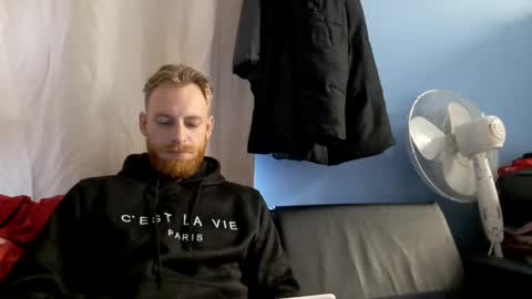 Snapshot of pedro199994 chatting on March 2, 10:14 am Ginger Dick online show from March 2, 10:14 am