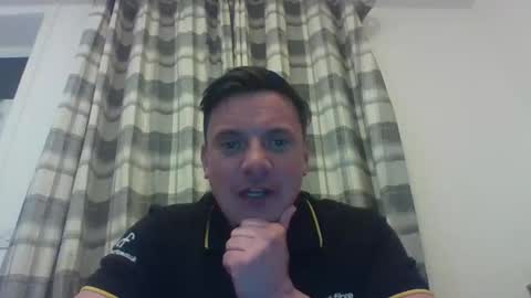 pedrok87 online show from March 14, 4:38 am