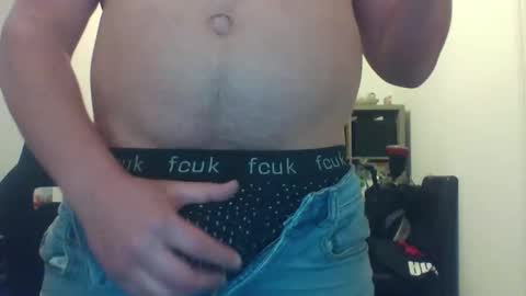 pedrok87 online show from April 10, 12:27 am