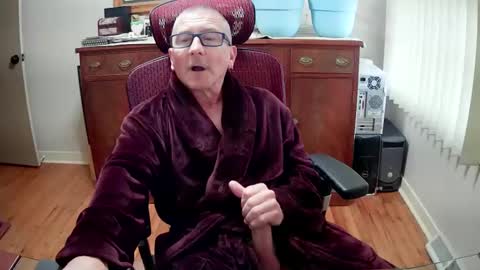 Snapshot of peepingmale chatting on December 26, 1:32 pm peepingmale online show from December 26, 1:32 pm