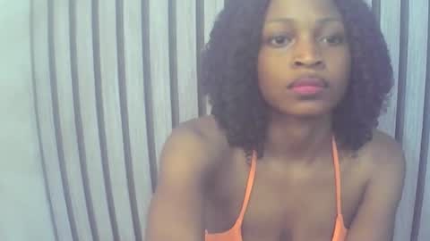 Lizzy online show from November 24, 5:55 pm