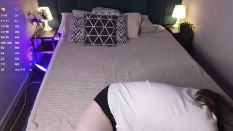 Hi  Im Peneloppa online show from October 15, 9:59 pm