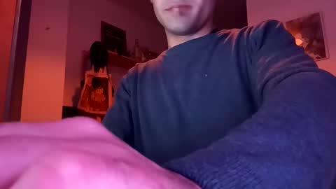 Snapshot of penesvoladores92 chatting on December 4, 1:08 am penesvoladores92 online show from December 4, 1:08 am