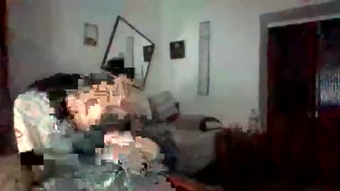 Snapshot of penesvoladores92 chatting on October 6, 6:20 am penesvoladores92 online show from October 6, 6:20 am