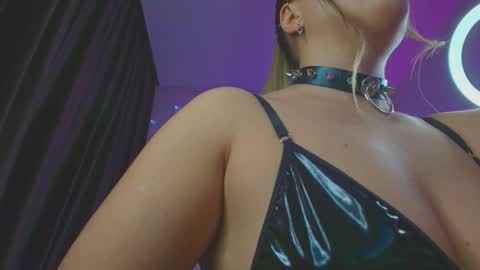 Dia  online show from February 3, 1:30 am