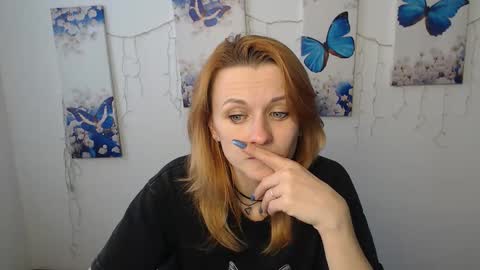 Mia online show from January 16, 8:45 am