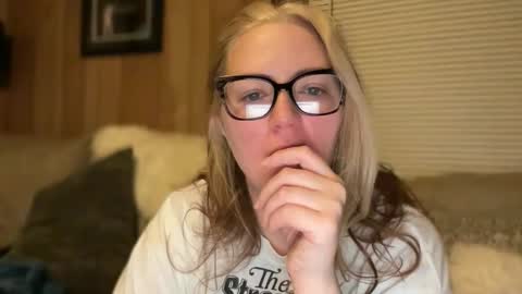 Nelly online show from December 1, 3:26 am