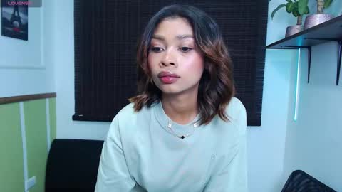 Perla online show from March 10, 7:29 pm