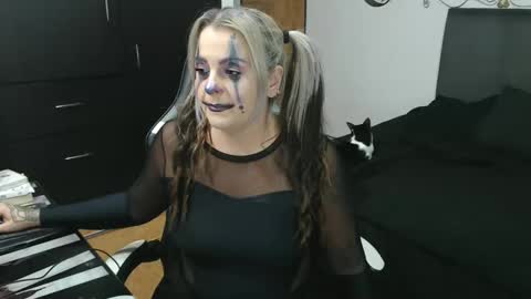 goloza online show from October 31, 3:40 am