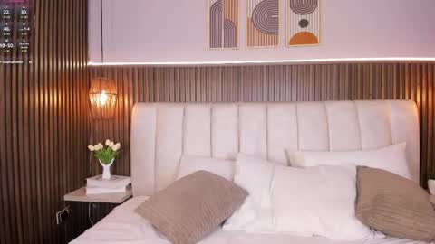 PerlaPreciosa online show from April 18, 4:25 am