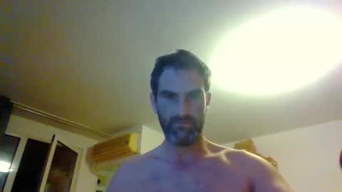 peshtic20 online show from October 3, 3:04 am