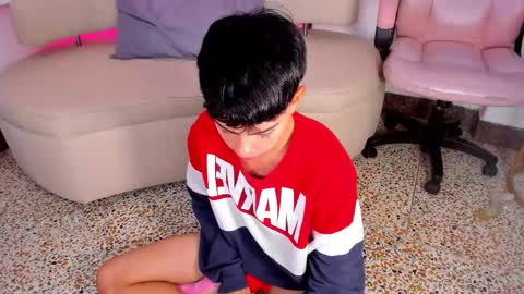 Peter online show from October 18, 8:57 pm