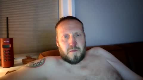 jelle online show from June 2, 10:23 pm