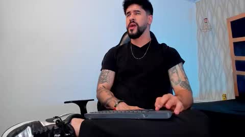 PETES EVANS new account online show from February 4, 11:41 pm