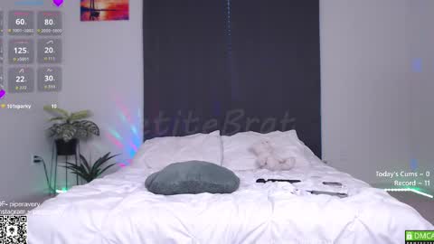 PiperAvery online show from September 12, 12:01 am