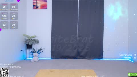 PiperAvery online show from September 21, 3:21 am