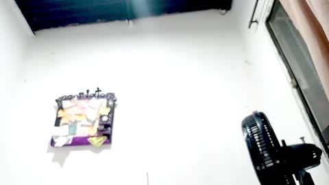 danna online show from October 18, 7:45 am