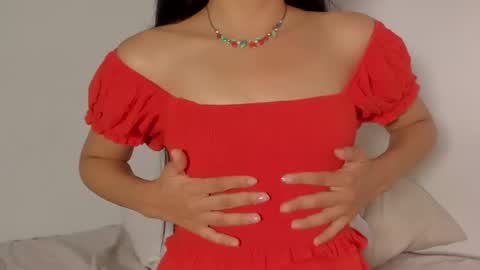 Snapshot of petitgirl_ chatting on February 27, 6:09 pm  J A S S  online show from February 27, 6:09 pm