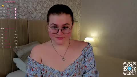 Mona online show from February 23, 12:08 am