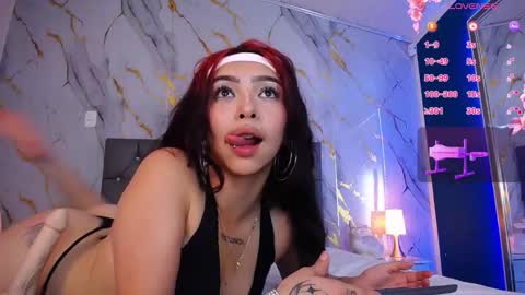 Pettit Courtny online show from February 19, 10:42 pm