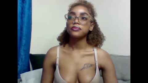 Arielle online show from February 20, 12:43 am